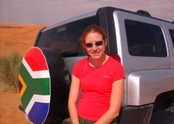 DUNE BASHING IN DUBAI
