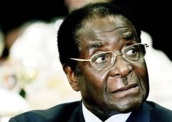 Zim dictator warns gays