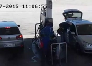 Robbed at petrol station in JHB in broad daylight [video]