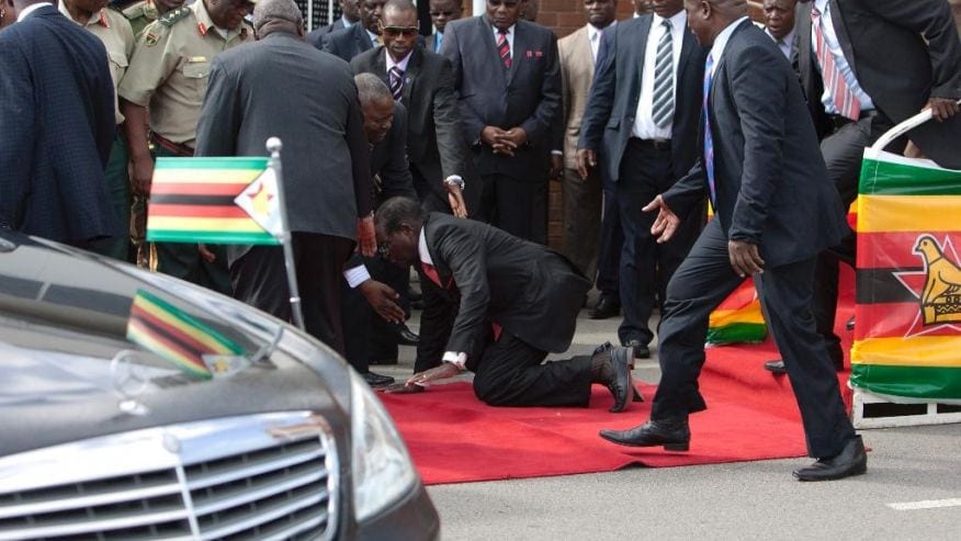 Video: Robert Mugabe falling down stairs