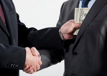 14,000 state officials have fingers in government’s cooky jar