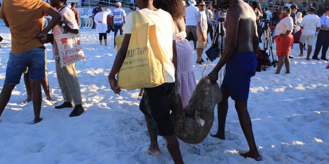#ReclaimClifton: Stop discrimination on beaches, says Minister