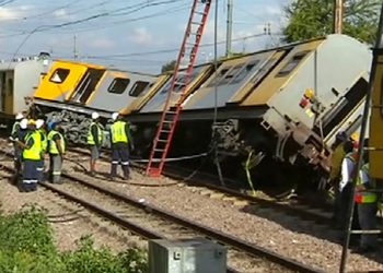 Blame train deaths on ANC, says DA