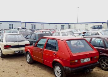 Covid-19: Angry taxi drivers set tyres alight outside police station in Uitenhage