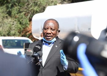 President calls on SA to maintain social distance