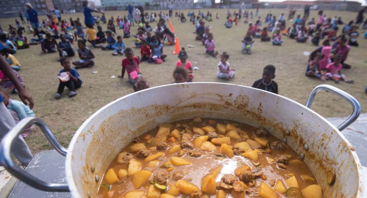 Covid-19: Civil society left to feed thousands of children on Cape Flats