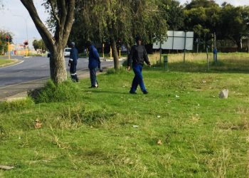 Waiting for a job on the roadside during lockdown