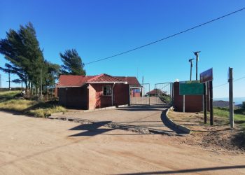 Covid-19: Clinic staff in two-week quarantine after nurse tests positive