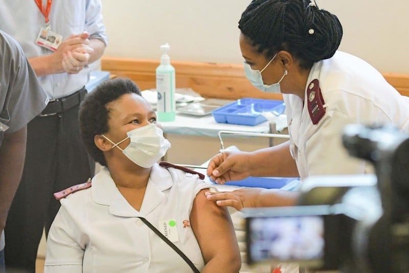 The problem with pausing a vaccine rollout
