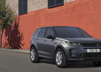 Land Rover releases Discovery Sport and Evoque special editions