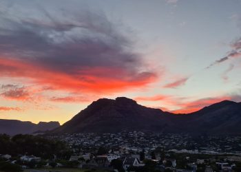 Cape Town sunrise sets the sky on fire