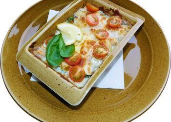 Gnocchi and mozzarella bake recipe