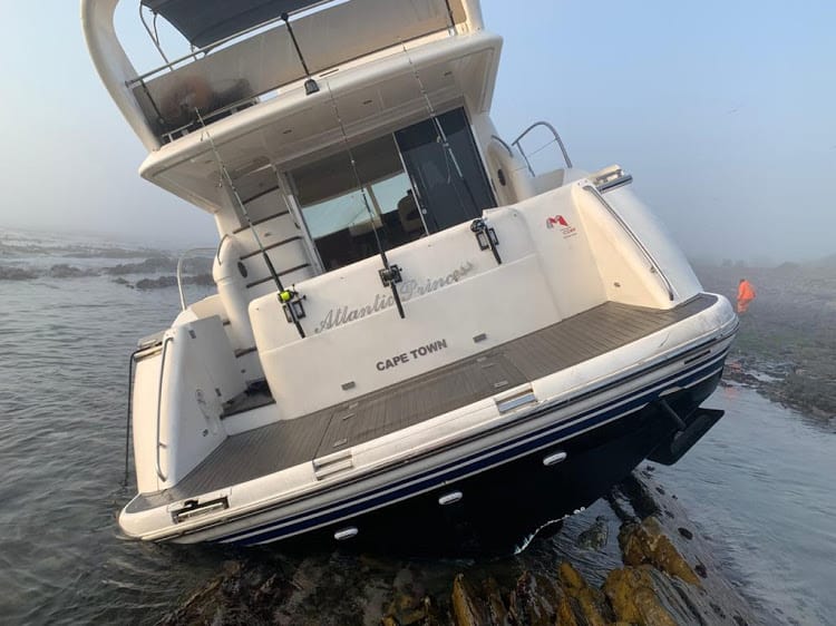 Luxury yacht runs aground on Robben Island