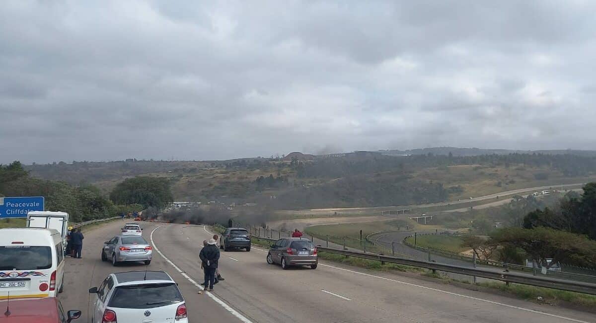 N3 highway remains closed due to ongoing protests