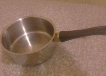 Pan-wielding grandmother takes on housebreaker armed with panga