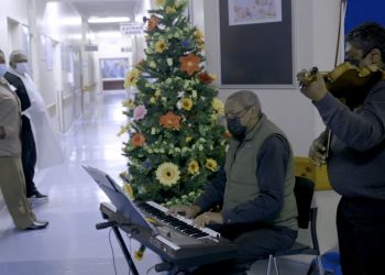 VIDEO: How musicians are helping health workers cope with Covid