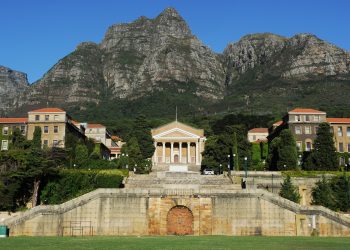 UCT engages staff and students on proposed mandatory vaccination policy