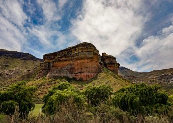 SANParks offers 40% off online bookings to popular parks
