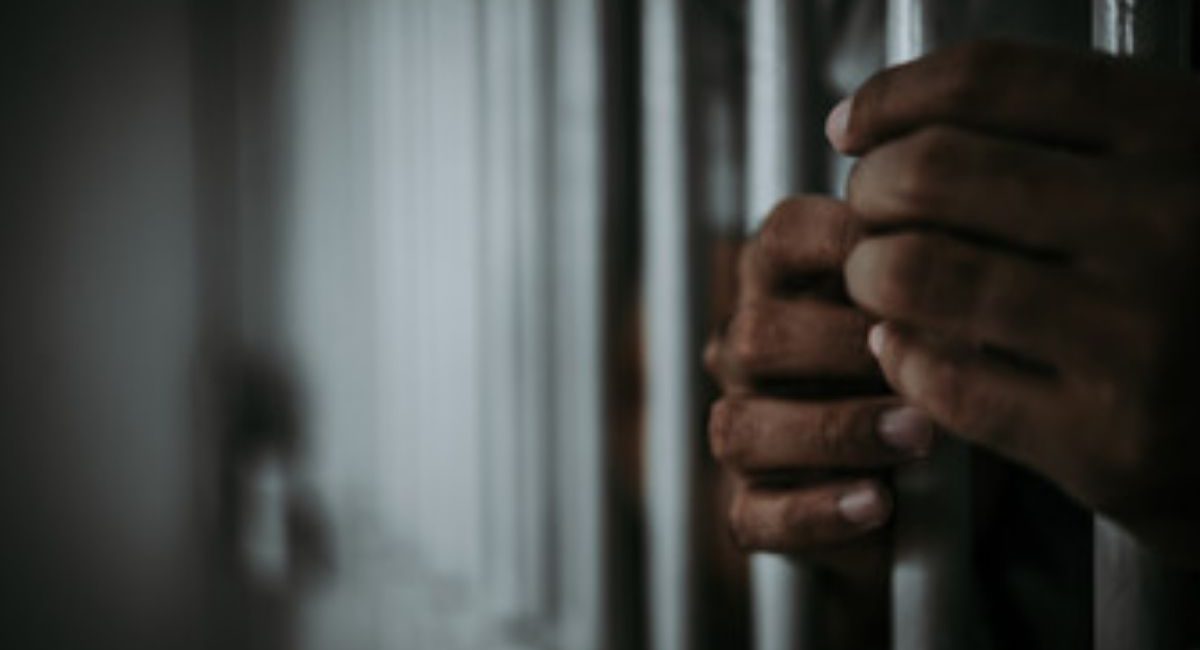 Ashley Oosthuizen: Teacher jailed