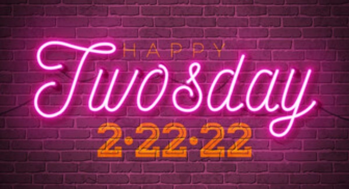 Palindrome Day: Twosday