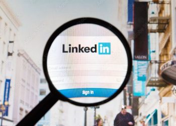 LinkedIn identifies 1000 fake profiles on the platform